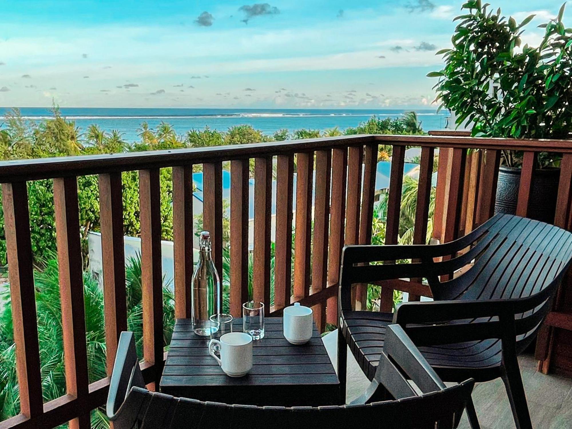 Araamu Holidays y spa Dhiffushi Exterior foto