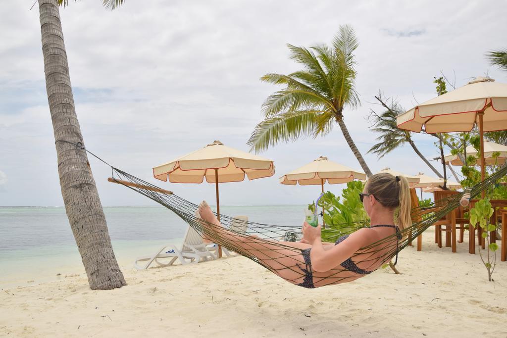 Araamu Holidays y spa Dhiffushi Exterior foto